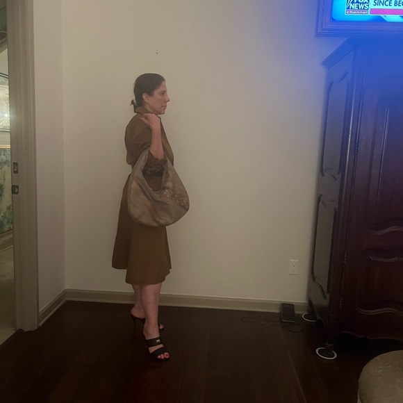 Authentic Rare.  Large Botega Veneta Embroidered Intrecciato shoulder Bag,… - Picture 8 of 12